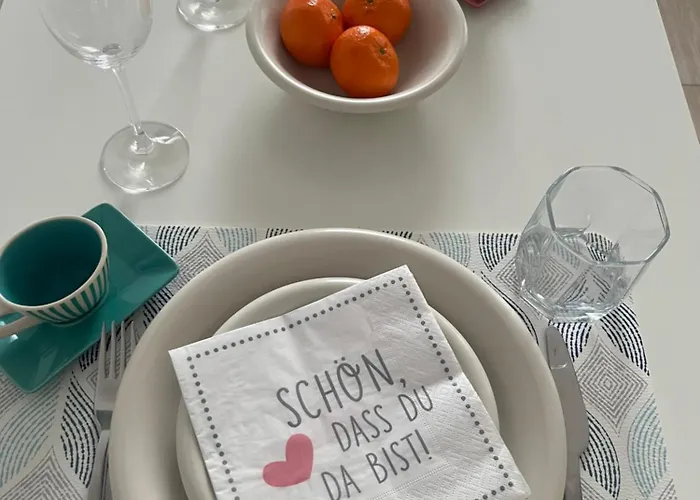 Seeapartment Southbeach Mit Terrasse Und Seezugang דירה Sekirn